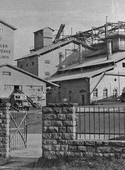 Historic view of the Hessler Kalkwerke Wiesloch plant with production facilities